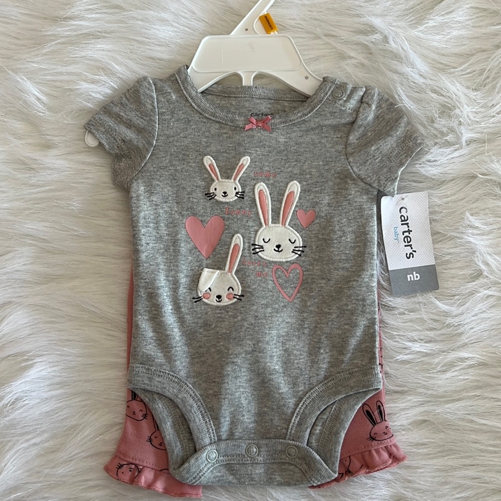 Carters 2 Pc Set - Picture 2 of 3
